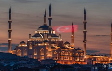 Çamlıca Camii